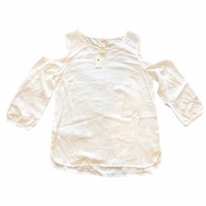 NWT Manguun Cold Should White Blouse